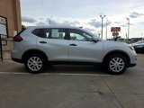 Used 2018 Nissan Rogue S image 4