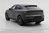 Certified 2024 Porsche Cayenne Coupe image 3