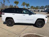 New 2025 Jeep Grand Cherokee Summit 4xe image 3