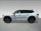 Certified 2025 Volkswagen Atlas SEL Premium R-Line image 3
