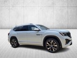 New 2025 Volkswagen Atlas SEL Premium R-Line image 3