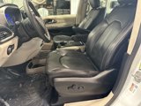 Used 2022 Chrysler Pacifica Touring-L image 2