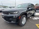 New 2025 Jeep Grand Cherokee Laredo image 3