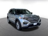 Used 2024 Ford Explorer Limited image 3