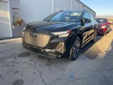 Used 2025 Audi Q4 e-tron Premium image 5