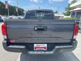 Used 2021 Toyota Tacoma SR w/ SR Convenience Package image 4