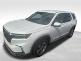 Used 2025 Honda Pilot EX-L image 4
