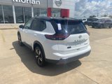 New 2025 Nissan Rogue SL w/ SL Premium Package image 4