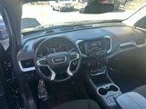Used 2021 GMC Terrain SLE w/ Driver Convenience Package image 4