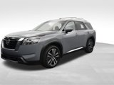 New 2025 Nissan Pathfinder Platinum image 4