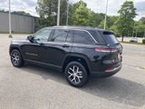 New 2025 Jeep Grand Cherokee Limited image 3