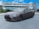 New 2025 Lexus ES 300h w/ Premium Package image 4