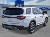 New 2025 Honda Pilot Touring image 5