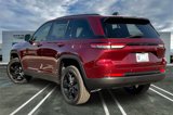 New 2025 Jeep Grand Cherokee Laredo image 2