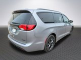 Used 2020 Chrysler Pacifica Limited w/ Advanced Safetytec Group image 5