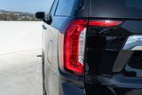 Used 2024 GMC Yukon XL Denali image 5