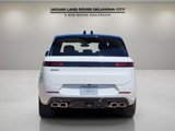 New 2025 Land Rover Range Rover Sport Dynamic SE image 5