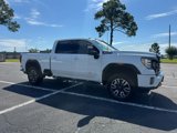 Used 2023 GMC Sierra 2500 AT4 w/ AT4 Preferred Package image 4