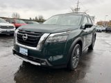 New 2025 Nissan Pathfinder SL w/ SL Premium Package image 3