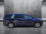 Used 2024 Kia Carnival LX image 4