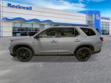 New 2025 Honda Pilot Black Edition image 2