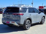New 2025 Nissan Pathfinder Platinum image 5