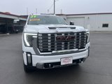 Used 2024 GMC Sierra 2500 Denali w/ Denali Reserve Package image 3