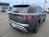 New 2025 Nissan Pathfinder Platinum image 4