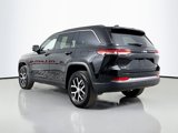 Used 2025 Jeep Grand Cherokee Limited image 5
