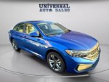 Used 2024 Volkswagen Jetta SE image 3