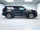 Certified 2022 Toyota Highlander XLE image 2