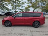 New 2026 Chrysler Pacifica Select image 4