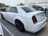 Used 2023 Chrysler 300 C image 5