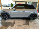 Used 2016 MINI Cooper Convertible image 4