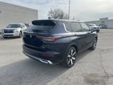 New 2025 Mitsubishi Outlander SE image 3