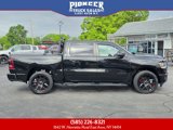 Used 2022 RAM 1500 4x4 Crew Cab image 4