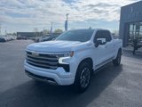 Used 2024 Chevrolet Silverado 1500 High Country w/ Technology Package image 3