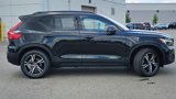 New 2026 Volvo XC40 B5 Plus image 2
