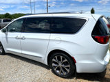 Used 2018 Chrysler Pacifica Limited w/ Tire & Wheel Group image 4