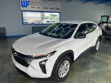 Used 2025 Chevrolet Trax LS image 6