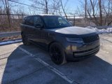 New 2025 Land Rover Range Rover SE image 3