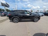 New 2025 Nissan Pathfinder SL image 2