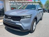 Used 2023 Kia Sorento LX image 3