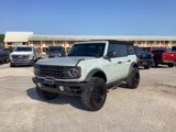Used 2023 Ford Bronco 4-Door image 2