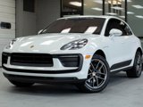 Used 2022 Porsche Macan image 2