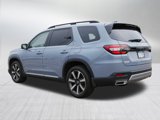 Used 2024 Honda Pilot Touring image 3
