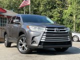 Used 2019 Toyota Highlander LE image 3