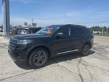 New 2025 Ford Explorer Active image 3