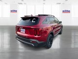 Used 2022 Kia Sorento S w/ Panoramic Sunroof Package image 3