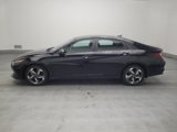 Used 2023 Hyundai Elantra SEL w/ Convenience Package image 2